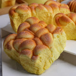 Cartoon Bread Decompression Model