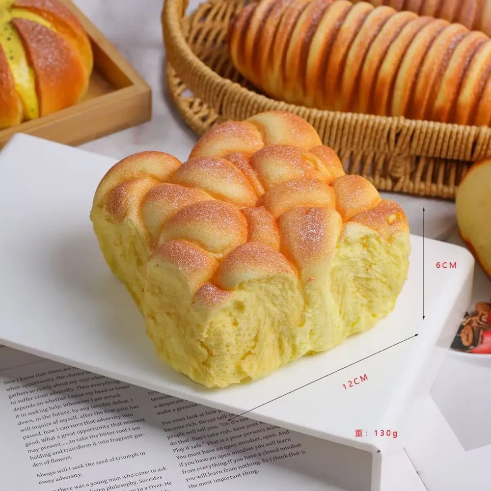 Cartoon Bread Decompression Model