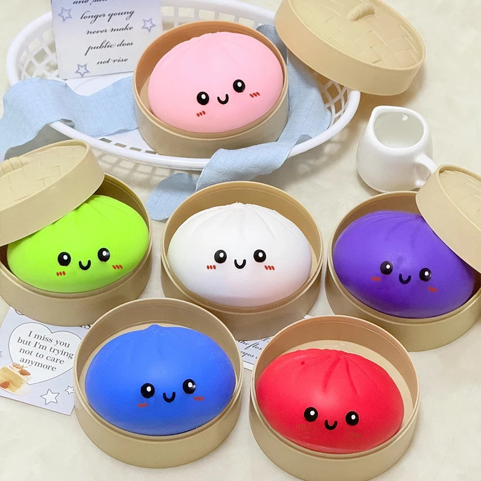 Realistic Dumpling Squeeze Toy With Bamboo Steamer