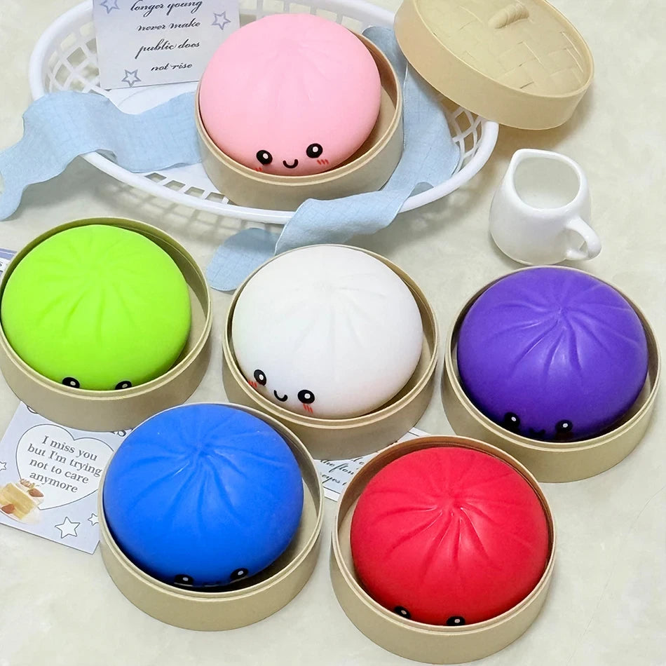 Realistic Dumpling Squeeze Toy With Bamboo Steamer