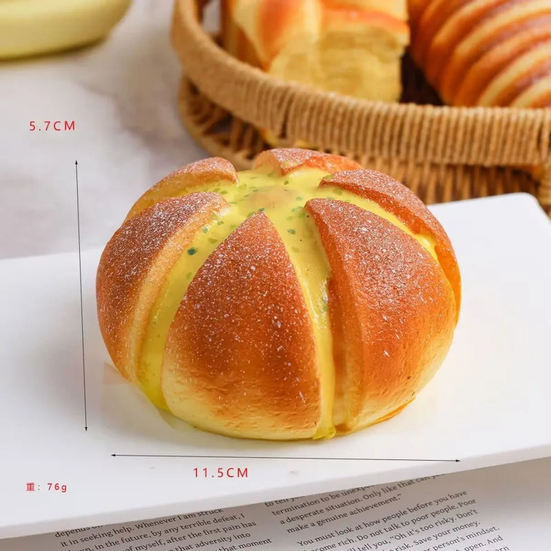 Cartoon Bread Decompression Model