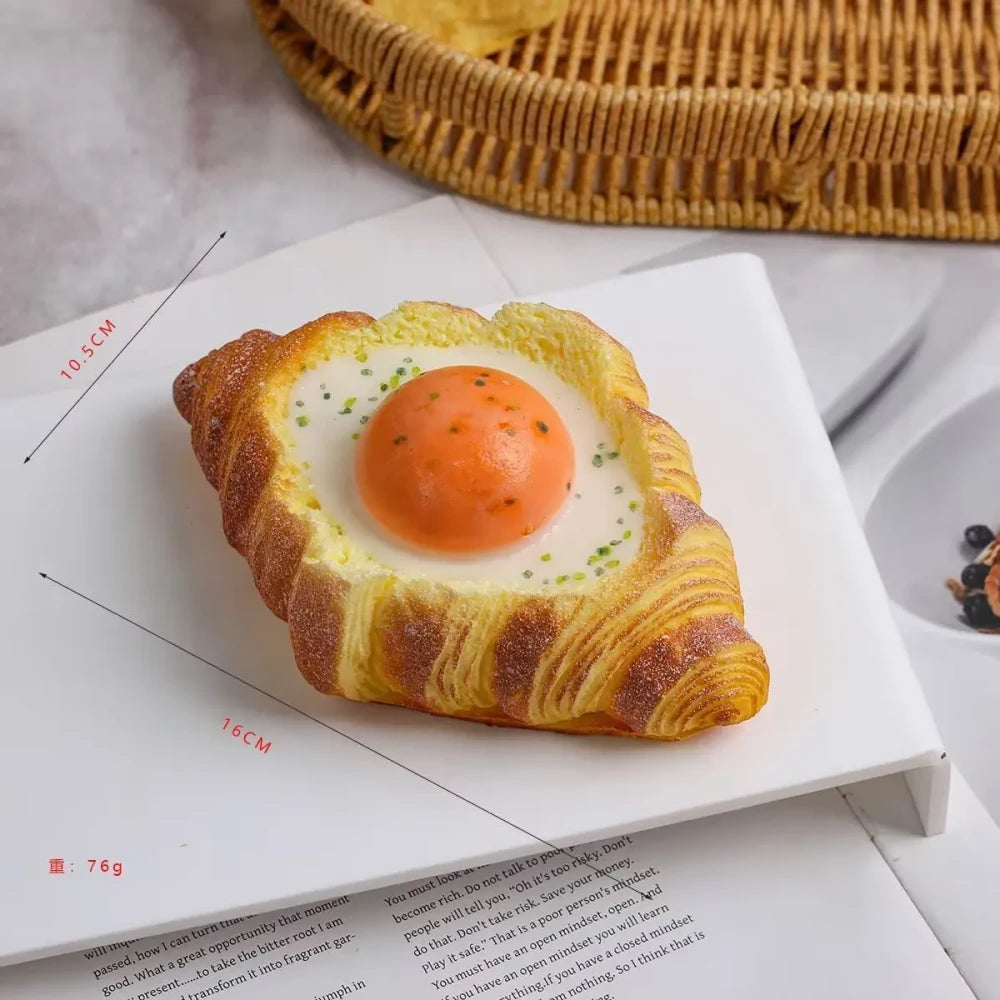 Cartoon Bread Decompression Model